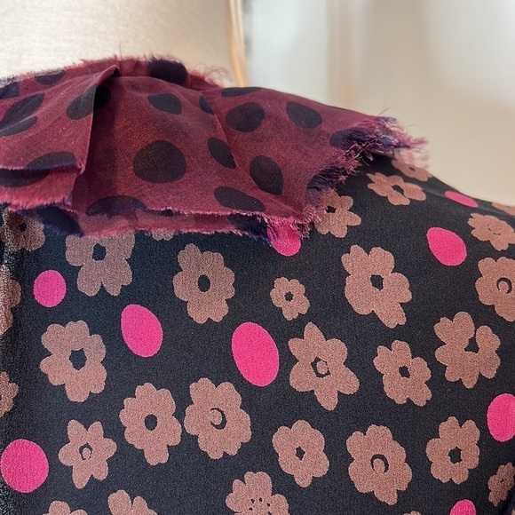 Nina Ricci Blouse with Frayed Collar RTM - Picture 9 of 10